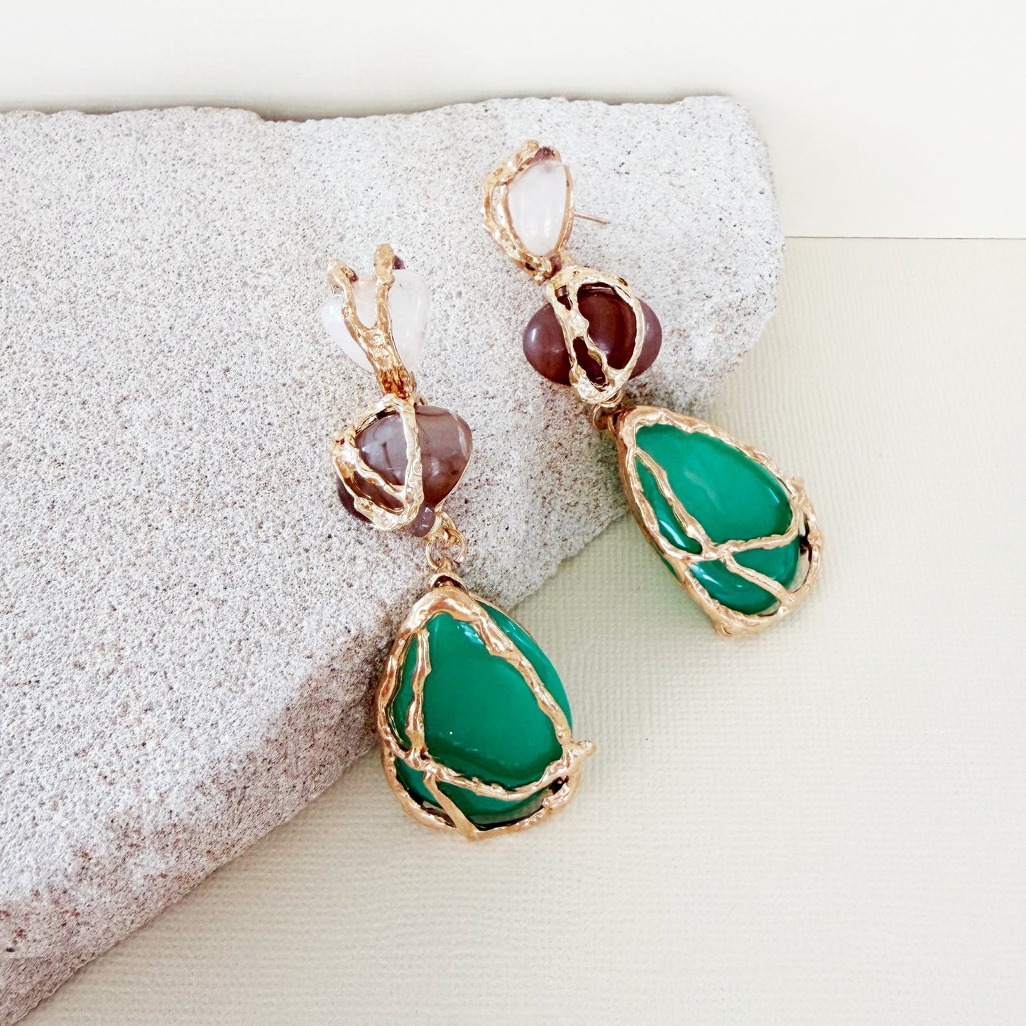 802 | LUCILLA EARRINGS | BROWN & GREEN