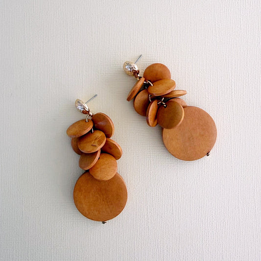 872 | MARLEY EARRINGS | TAN