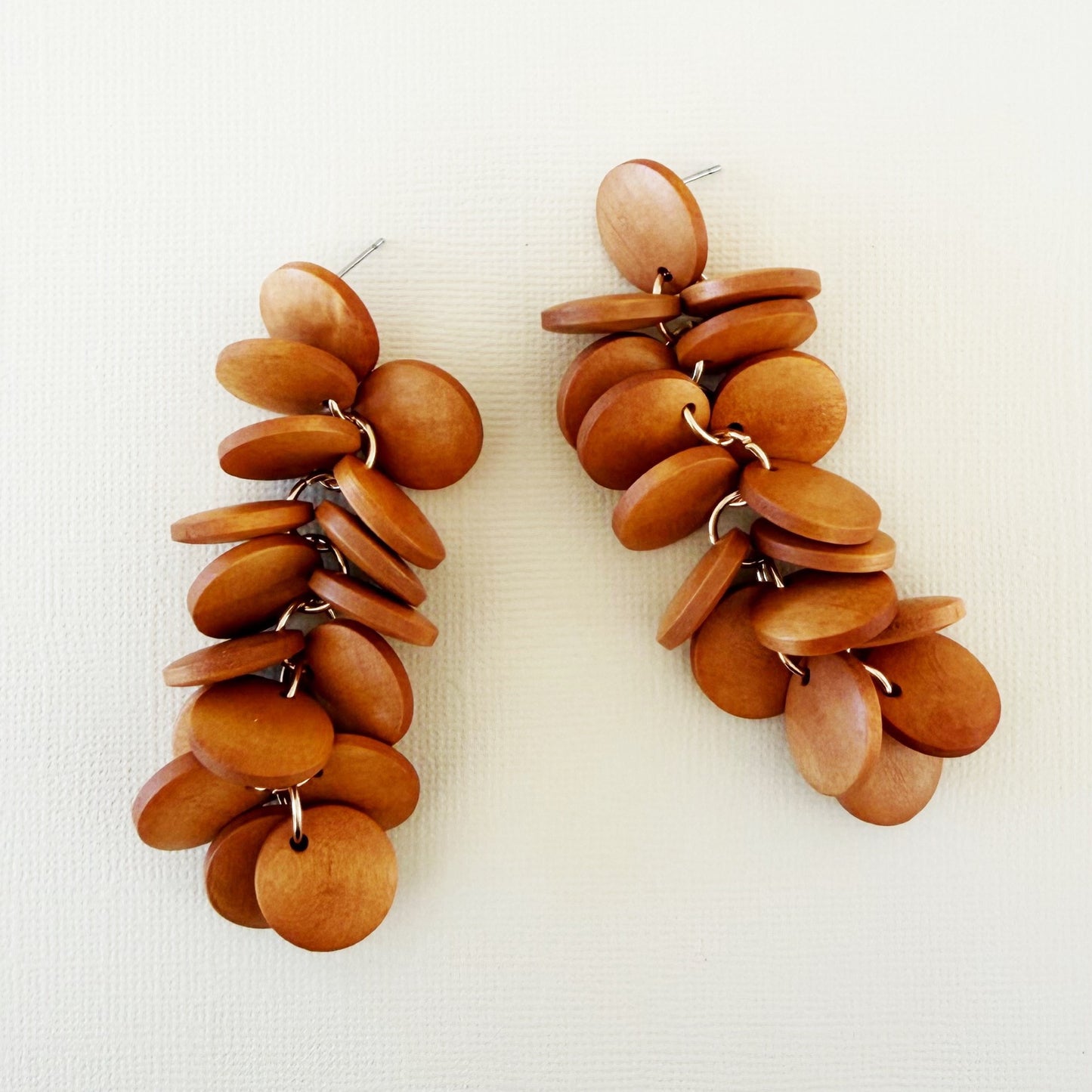 854 | MARNIE EARRINGS | TAN