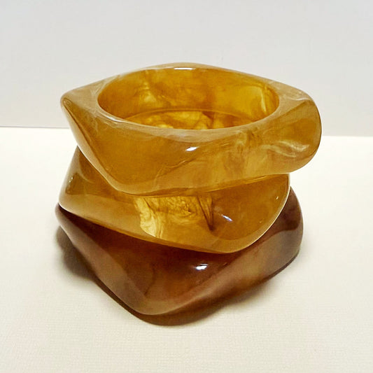 B781 | MILLIE RESIN BANGLE | BURNT CARAMEL