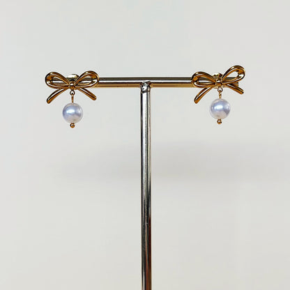 820 |  MINNIE BOW PEARL EARRINGS | GOLD