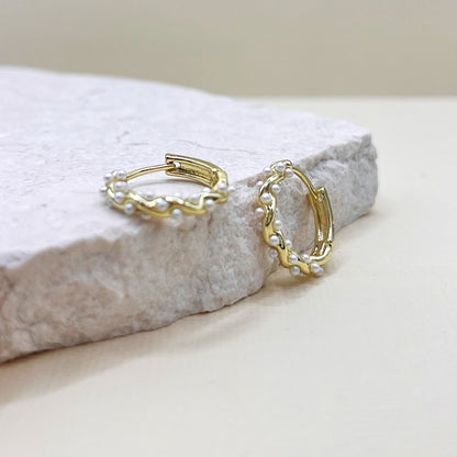 657 | MINNIE HOOP EARRINGS  | GOLD