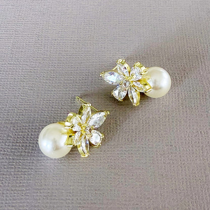 842 | NEVE PEARL EARRINGS | GOLD