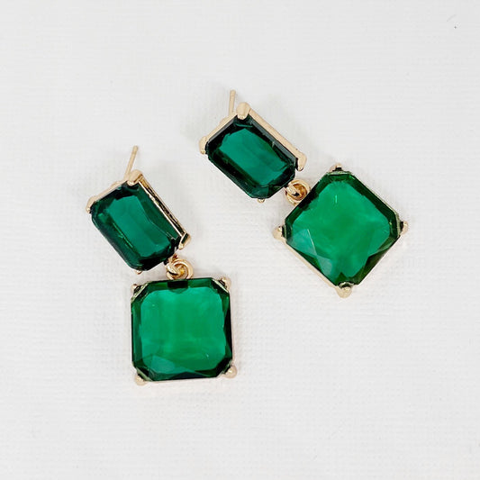 556 | NICOLA EARRINGS | EMERALD GREEN