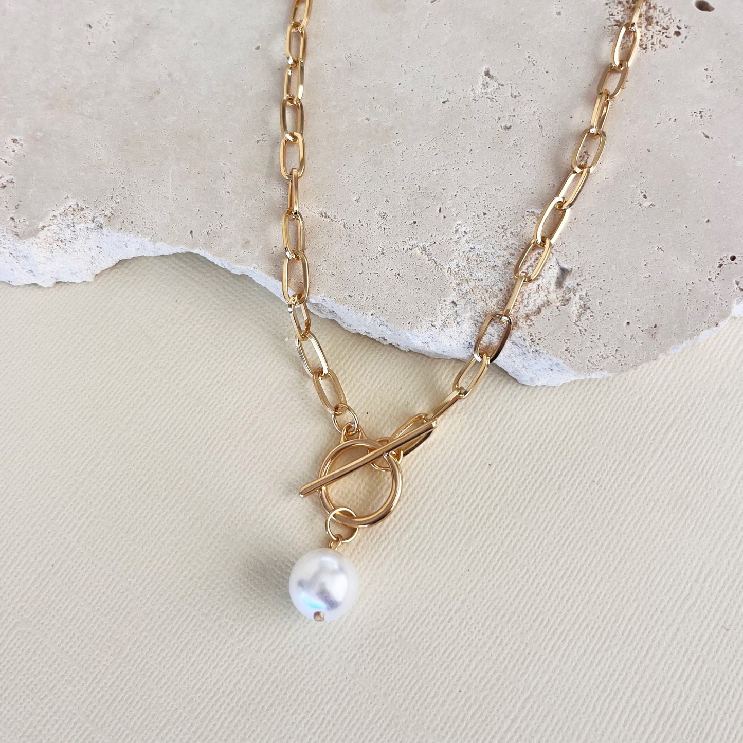 788 | NORA PEARL FOB NECKLACE | GOLD