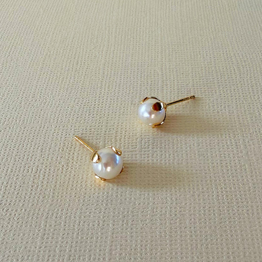 840 | PEARL EARRINGS | CARTEL KISSES