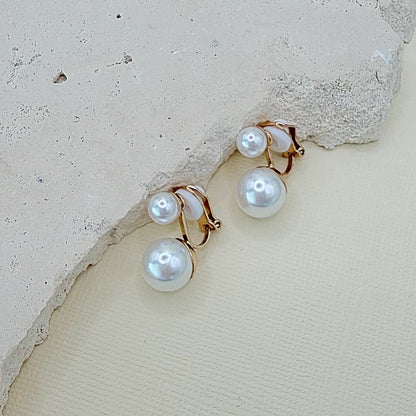 827 | POLLY CLIP ON PEARL EARRINGS | GOLD
