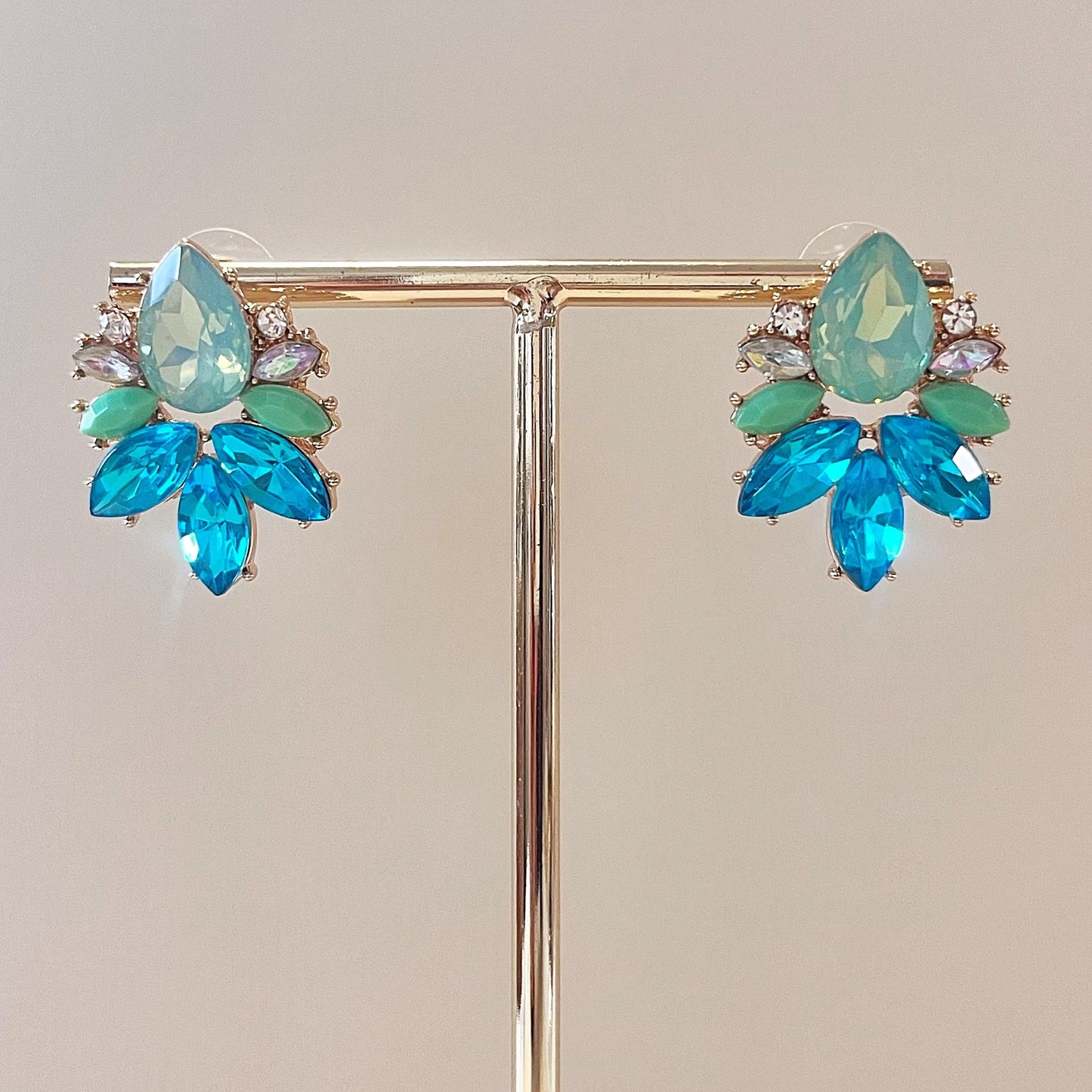 707 | SCOUT EARRINGS | AQUA