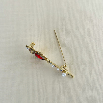 812 | ELTON SCEPTRE BROOCH