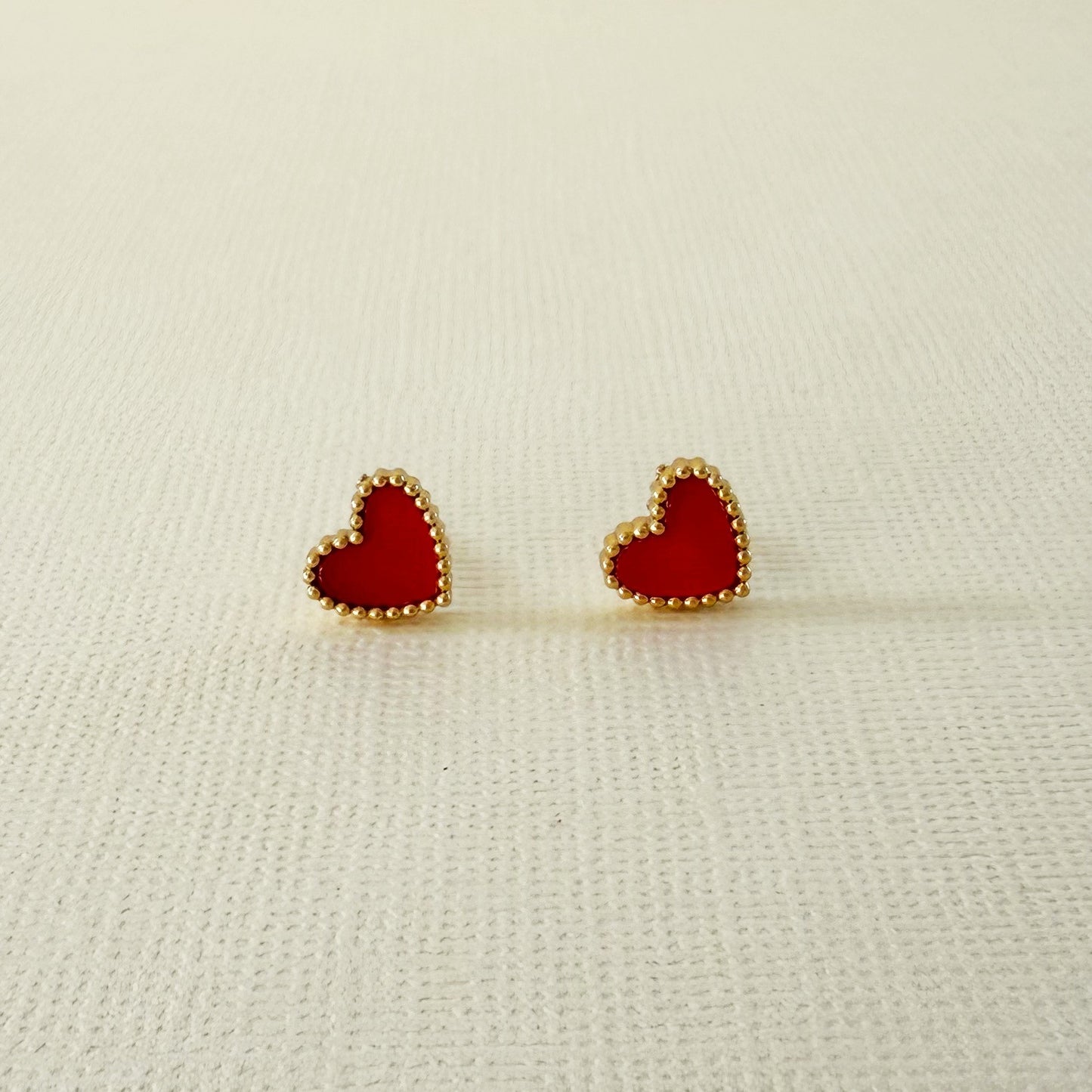838 | SYLVIE RED LOVE HEART EARRINGS | CARTEL KISSES