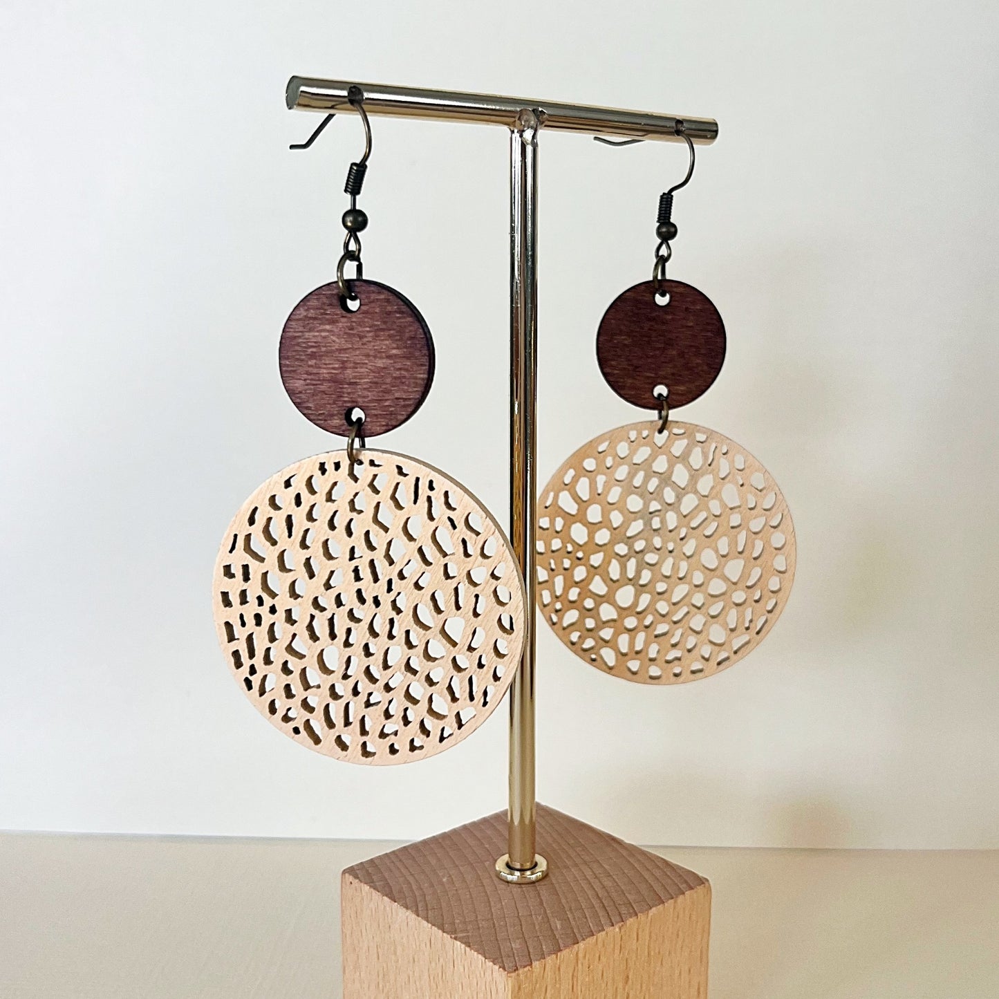 735 | TESSA EARRINGS | NATURAL