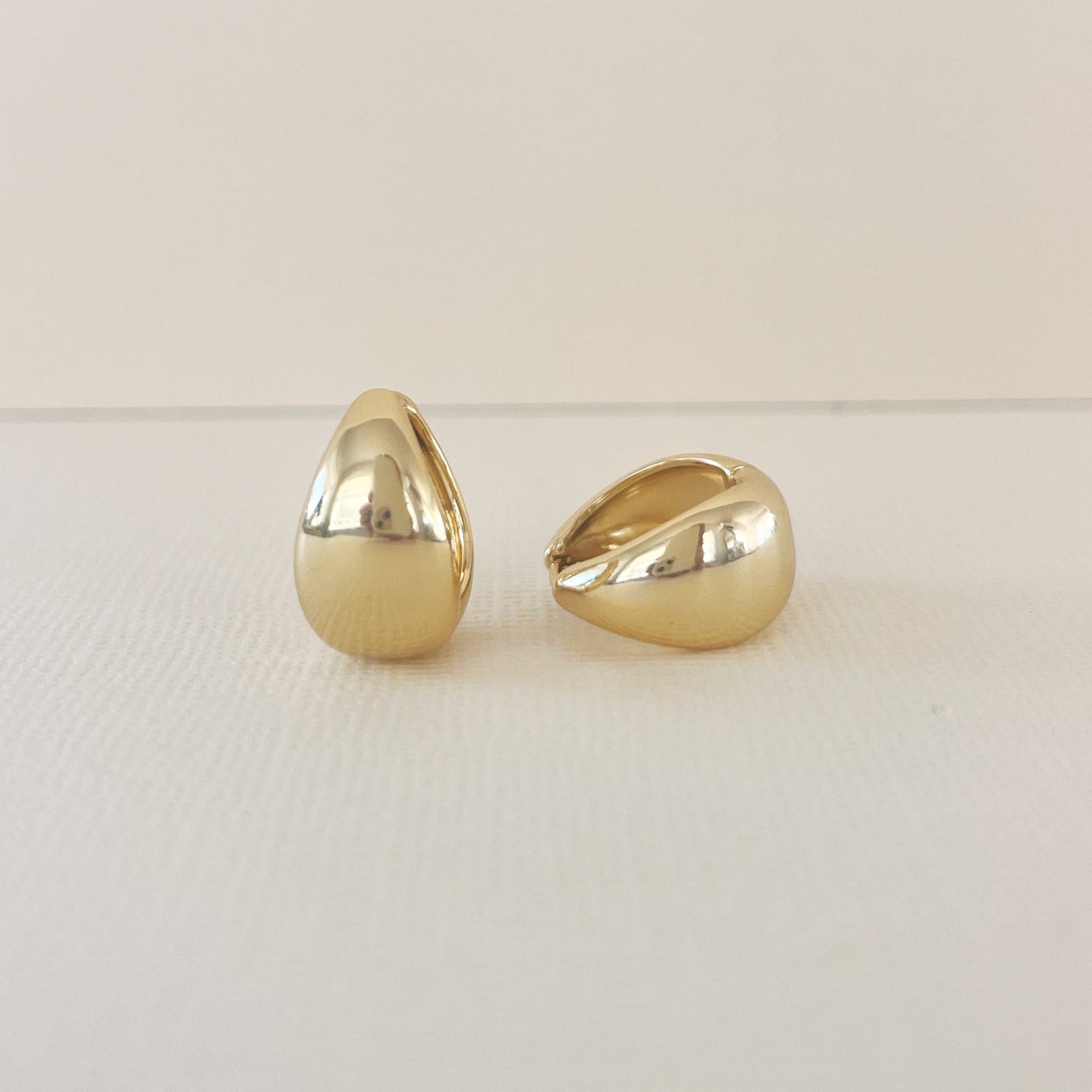 712 | YVETTE EARRINGS | GOLD