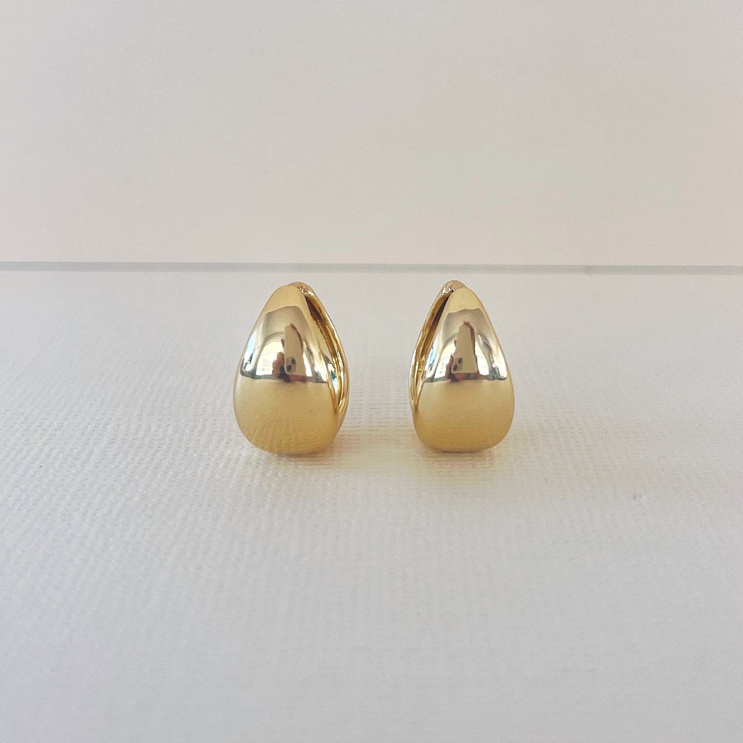 712 | YVETTE EARRINGS | GOLD