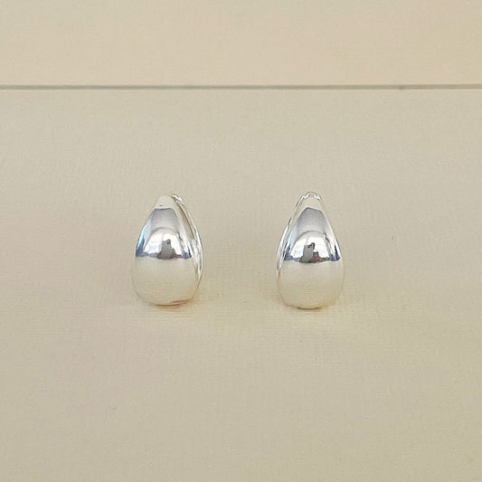 713 | YVETTE EARRINGS | SILVER