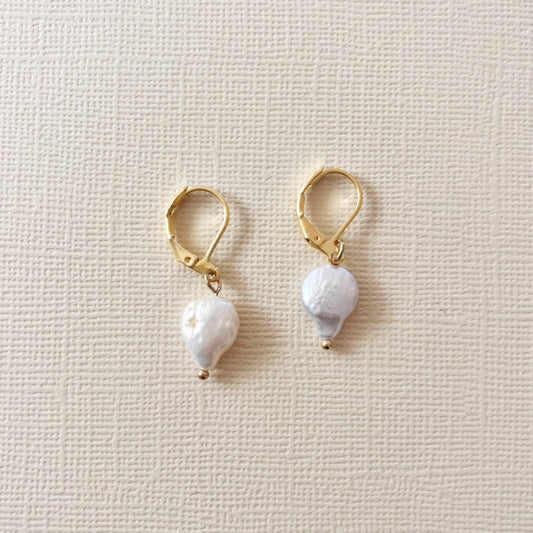 678 | ZALI  FRESHWATER PEARL EARRINGS