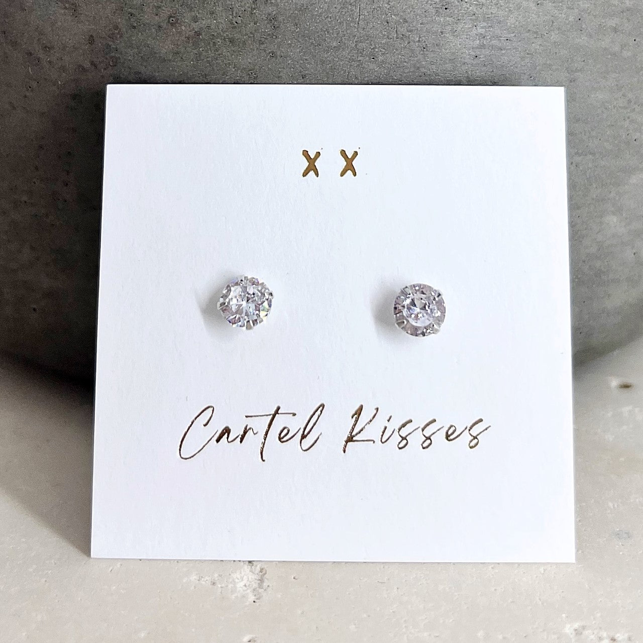 212 | LUCIA STUDS | 5mm